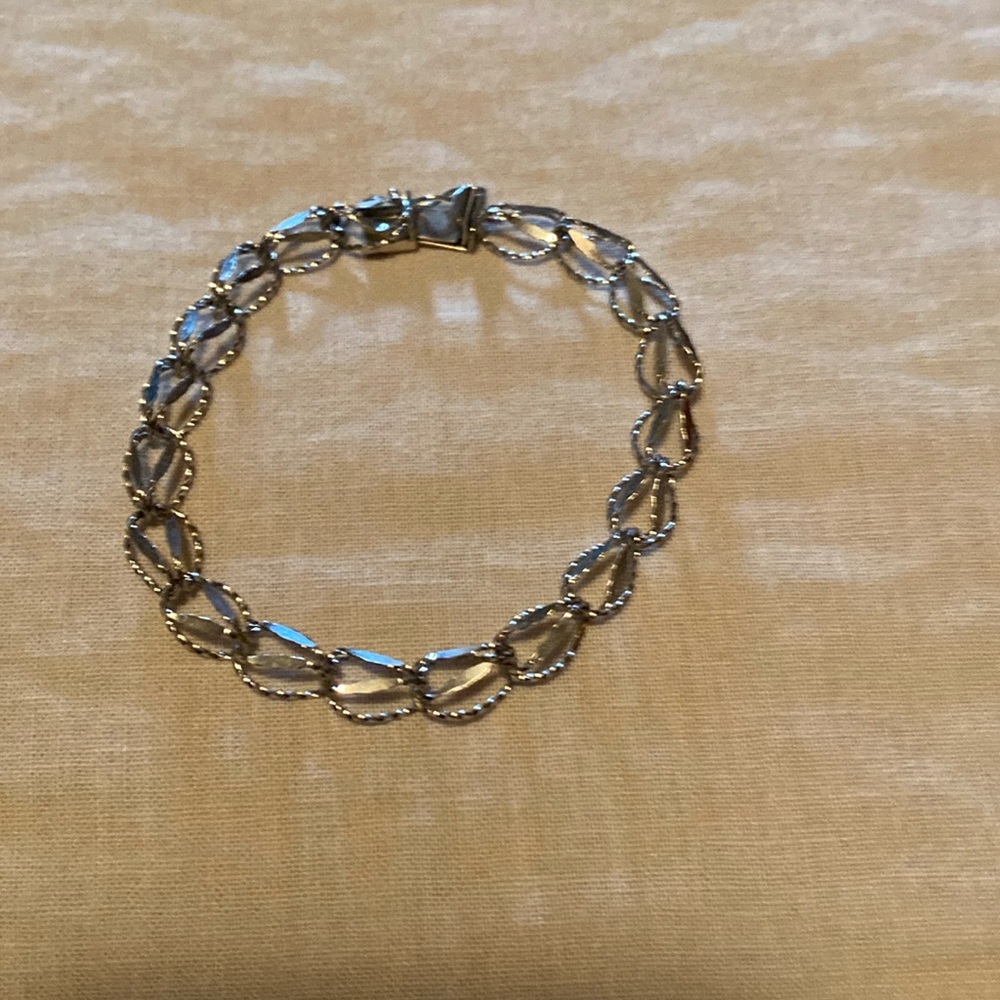 Fun shaped silver bracelet